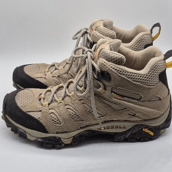 Merrell Women's Moab Ventilator Mid Hiking Boots - Picture 3 of 3